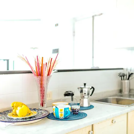 - Terrazzo - Close To The Sea - Ac